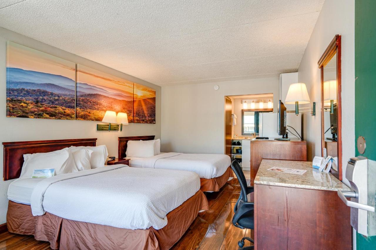 Days Inn By Wyndham Nashville Saint Thomas West Hospital Bagian luar foto